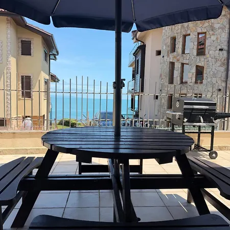 Апартамент Briz
