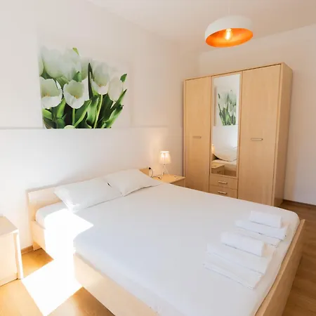 Briz Apartment